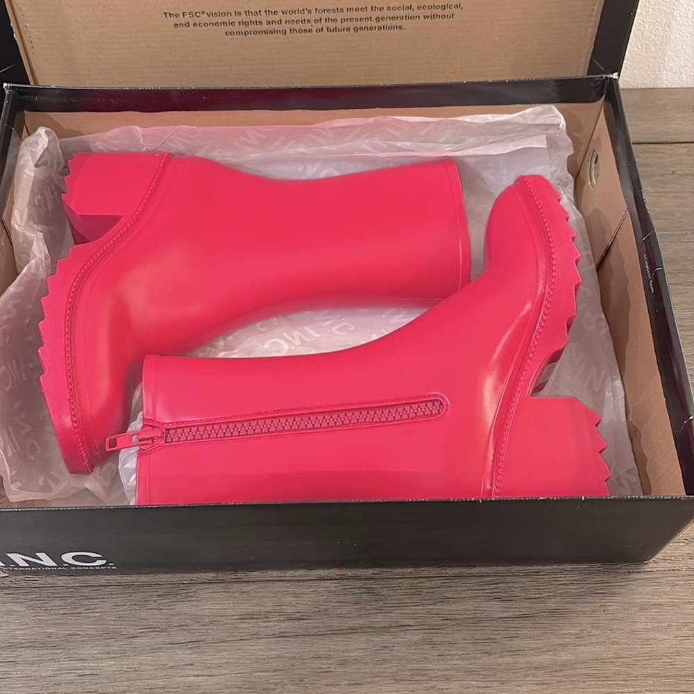 ❌SOLD OUT❌NIB [INC International Concepts] EverettP Block Heel Pink Rainboots - Picture 11 of 14